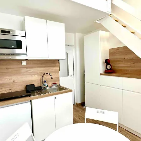Duplex 2 Steps From Disney, Ideal For Visiting Paris *