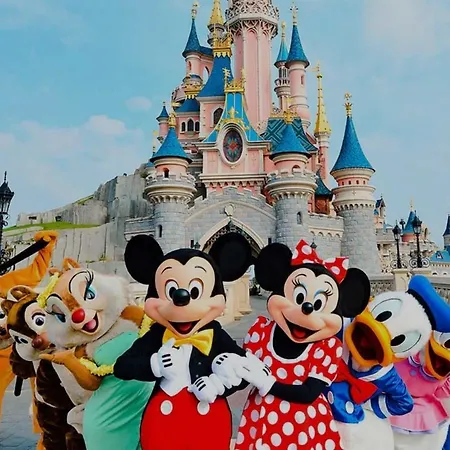 Апартаменты Duplex 2 Steps From Disney, Ideal For Visiting Paris *